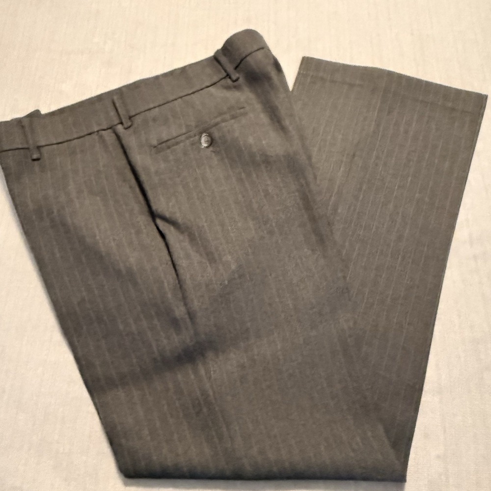 Vintage Levis Action Slacks Mens Gray Pinstripe 2 Piece Suit Blazer Pants - Picture 16 of 16